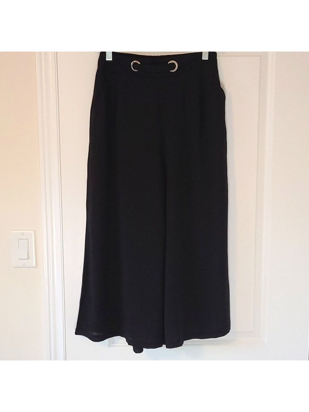 TRÏBE SOLID Black Sheer Culottes with Elastic Waistband Size Small NWT - Picture 4 of 11